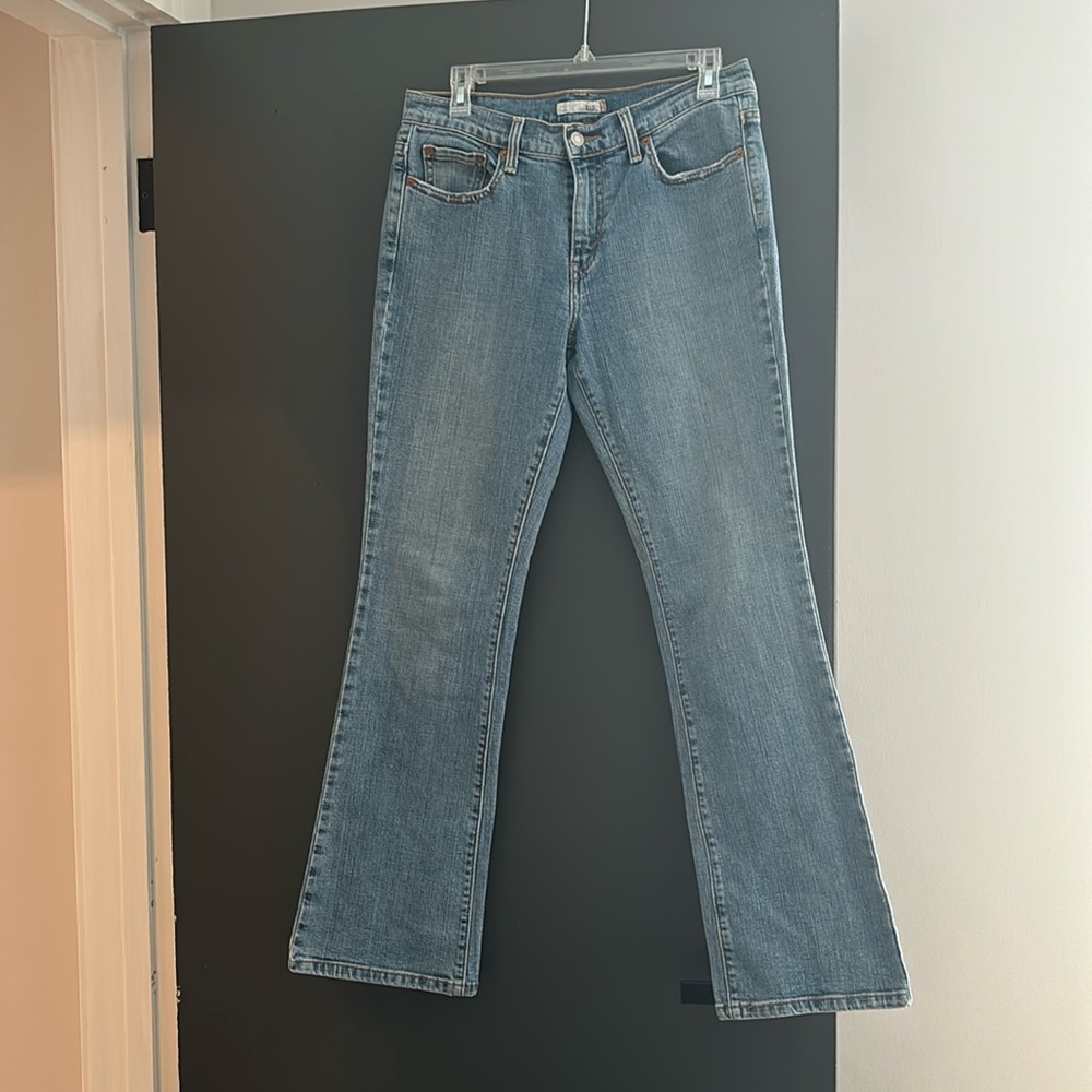 Levi’s boot cut blue jeans size 8M